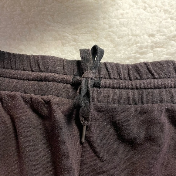 ✅HOST Pick✅ A New Day Shorts, XXL - Picture 10 of 10